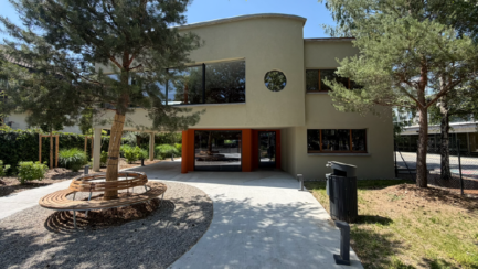 Réception de la mairie au guichet communal
